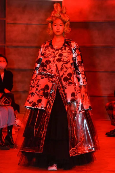 Look 6